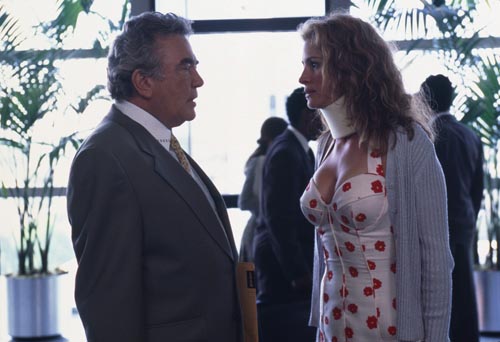 Erin Brockovich [Cast] Photo