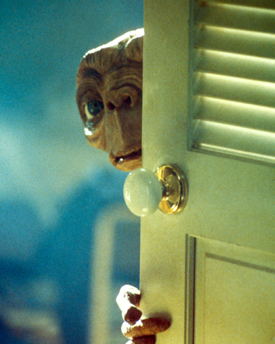 ET : The Extra Terrestrial [Cast] Photo