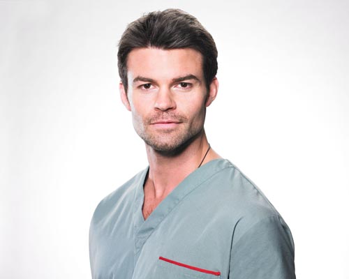 Gillies, Daniel [Saving Hope] Photo