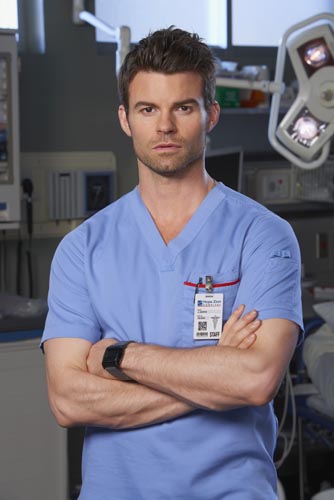 Gillies, Daniel [Saving Hope] Photo