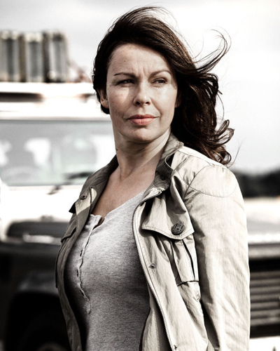 Graham, Julie [Survivors] Photo