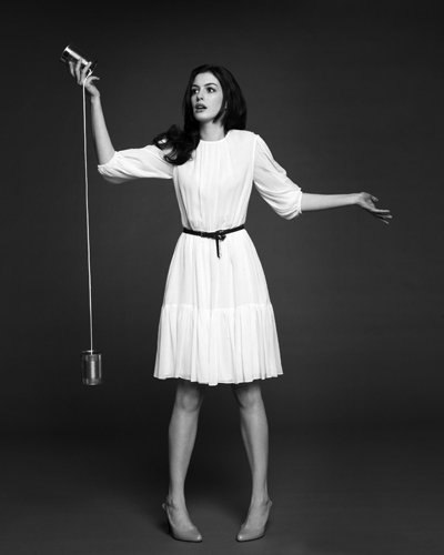 Hathaway, Anne [Get Smart] Photo