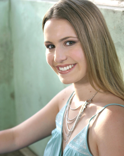 Hayes, Christie [Home and Away] Photo