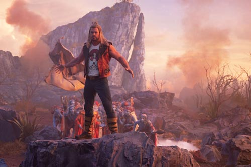 Hemsworth, Chris [Thor: Love and Thunder] Photo