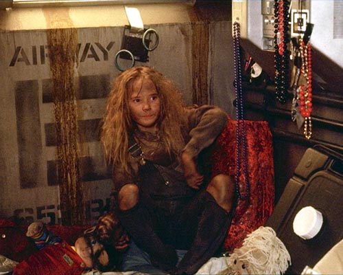 Henn, Carrie [Aliens] Photo