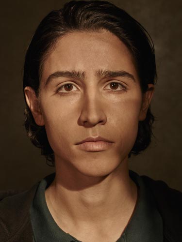 Henrie, Lorenzo James [Fear the Walking Dead] Photo