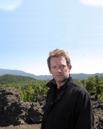 Henshall, Douglas [Primeval] Photo