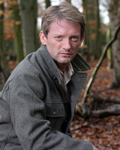 Henshall, Douglas [Primeval] Photo