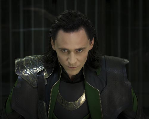 Hiddleston, Tom [The Avengers] Photo