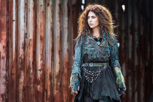 Hilker, Nadia [The 100] Photo