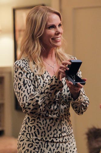 Hines, Cheryl [Stumptown] Photo