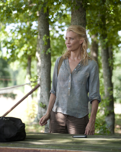 Holden, Laurie [The Walking Dead] Photo