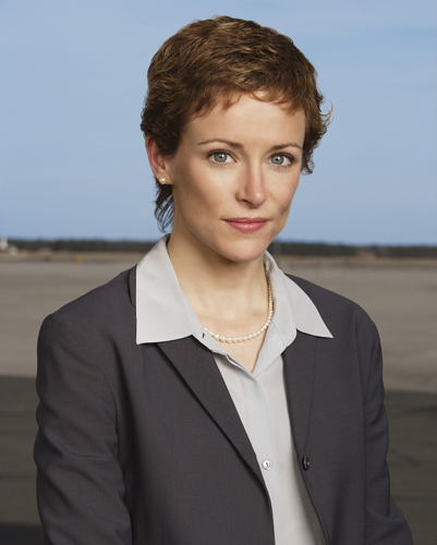 Hope, Leslie [Commander In Chief] Photo