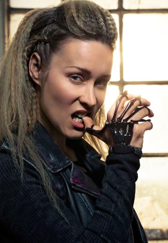 Jardine, Hilary [Van Helsing] Photo