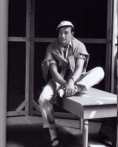 Kelly, Gene [An American In Paris] Photo