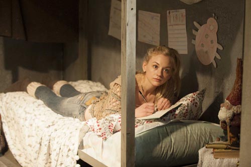 Kinney, Emily [The Walking Dead] Photo