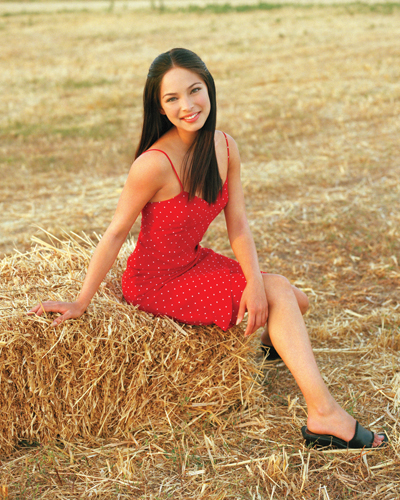 Kreuk, Kristin [Smallville] Photo