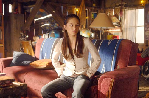 Kreuk, Kristin [Smallville] Photo
