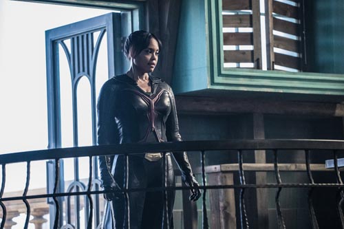 Leal, Sharon [Supergirl] Photo