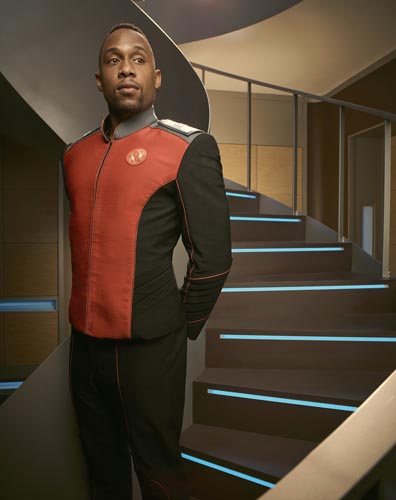 Lee, J [The Orville] Photo