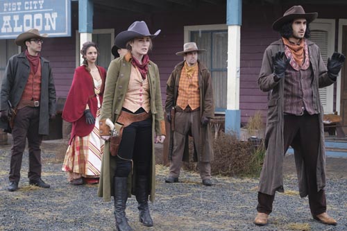 Legends of Tomorrow [Cast] Photo