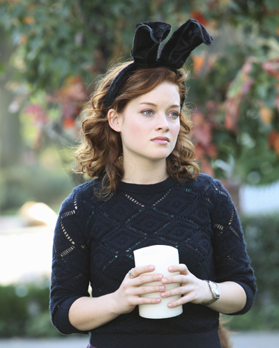 Levy, Jane [Suburgatory] Photo