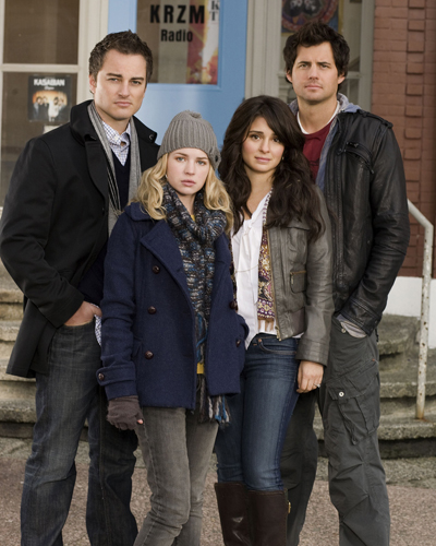 Life Unexpected [Cast] Photo