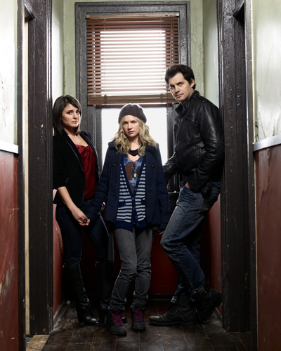 Life Unexpected [Cast] Photo