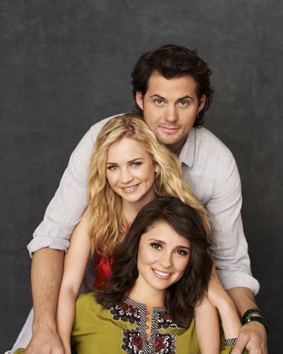 Life Unexpected [Cast] Photo