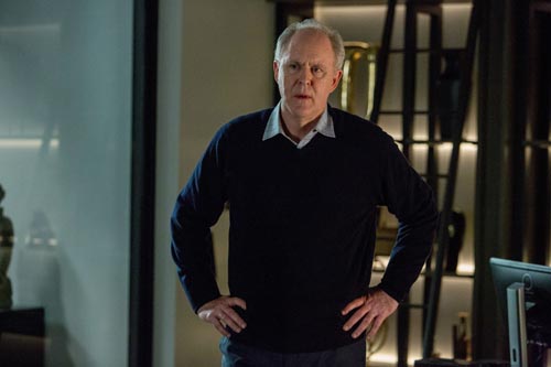 Lithgow, John [The Accountant] Photo