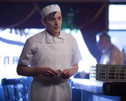 Lord Taylor, Robin [Gotham] Photo