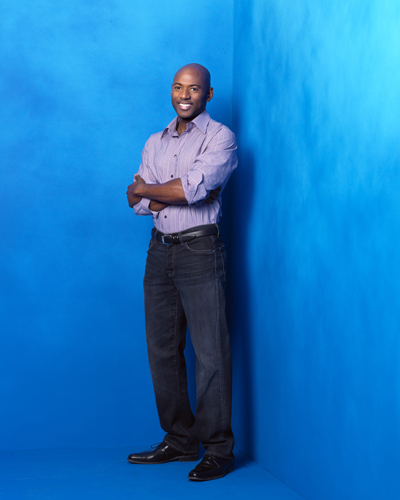 Malco, Romany [No Ordinary Family] Photo