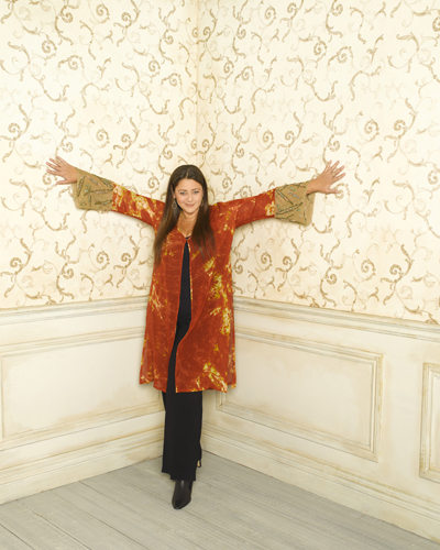 Manheim, Camryn [Ghost Whisperer] Photo