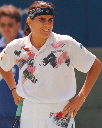 Martinez, Conchita Photo