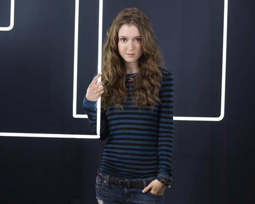 McFarland, Hayley [Lie To Me] Photo