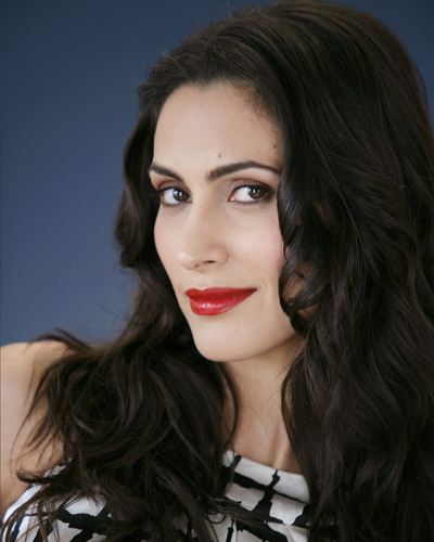 Meddine, Raya [The Young and The Restless] Photo