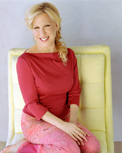 Midler, Bette Photo