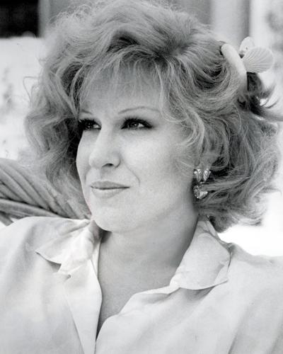 Midler, Bette [Down and Out In Beverly Hills] Photo