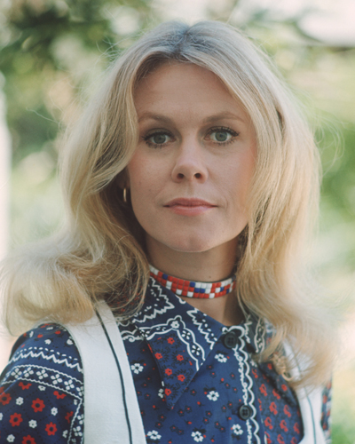 Montgomery, Elizabeth [Bewitched] Photo