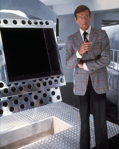 Moore, Roger [The Man With The Golden Gun] Photo