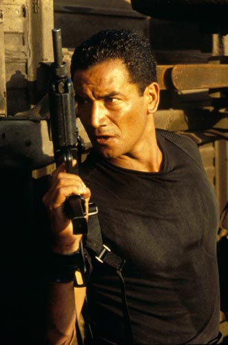 Morrison, Temuera [Barb Wire] Photo
