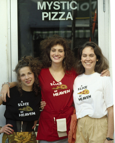 Mystic Pizza [Cast] Photo