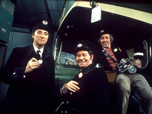 On the Buses [Cast] Photo