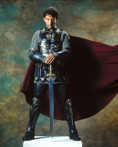 Owen, Clive [King Arthur] Photo