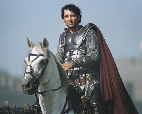 Owen, Clive [King Arthur] Photo
