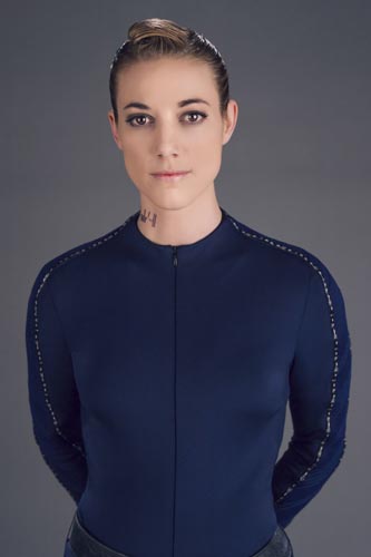 Palmer, Zoie [Dark Matter] Photo