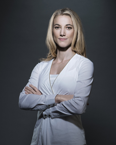 Palmer, Zoie [Lost Girl] Photo