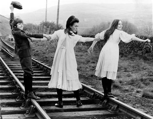 Railway Children, The [Cast] Photo