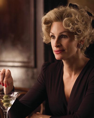 Roberts, Julia [Charlie Wilson's War] Photo