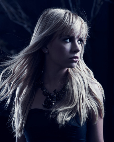 Robinson, Britt [The Secret Circle] Photo